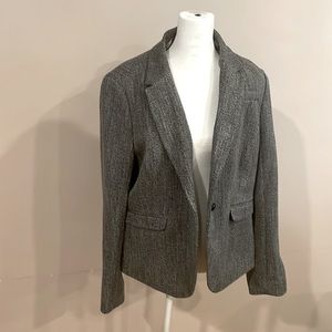 Woman’s blazer size XL